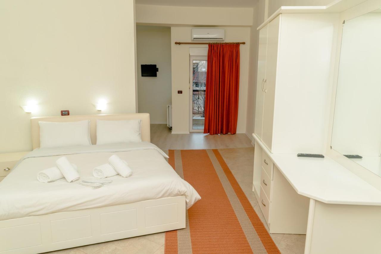 Hotel George Korce Eksteriør billede