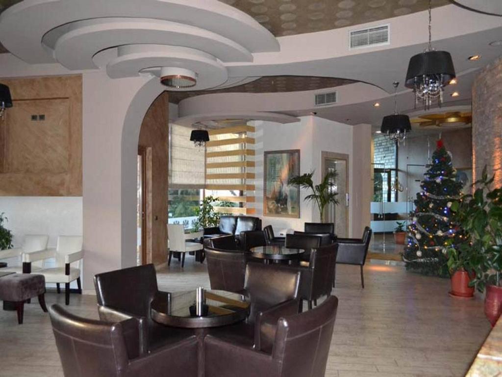 Hotel George Korce Eksteriør billede